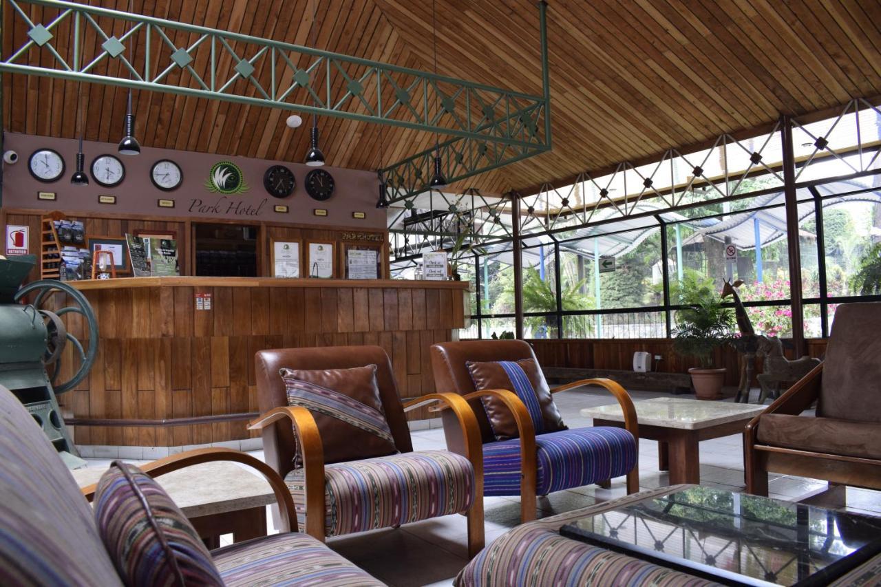 Park Hotel Santa Cruz Verapaz Zewnętrze zdjęcie